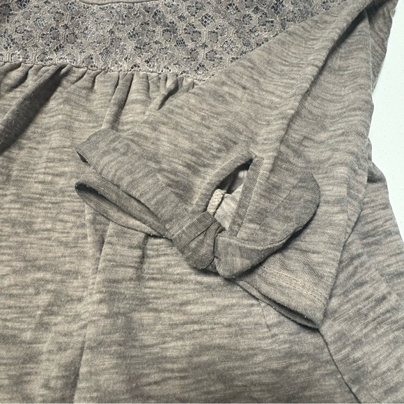 St. John's Bay Heather Gray Kids Tee - Picture 5 of 5